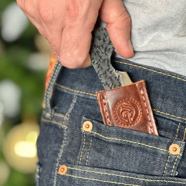 Rugged Outdoor Knife for Hiking: Meet the Mini Knife
